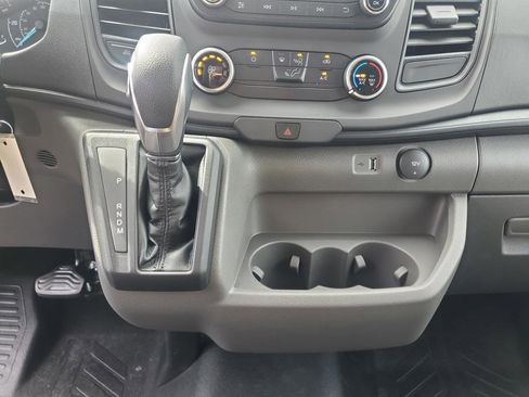 New 2025 Ford Transit 250 Low Roof image 33