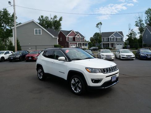 Used 2020 Jeep Compass Limited AWD/4WD image 2