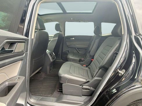 Used 2023 Volkswagen Atlas SEL Premium AWD/4WD image 14