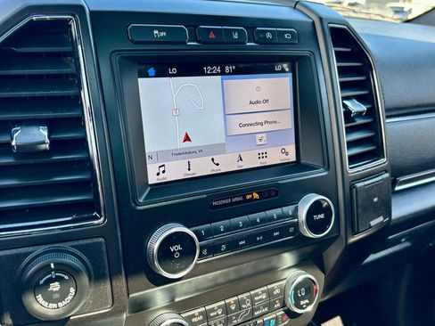 Used 2019 Ford Expedition Max Limited w/ Texas Edition Package image 26