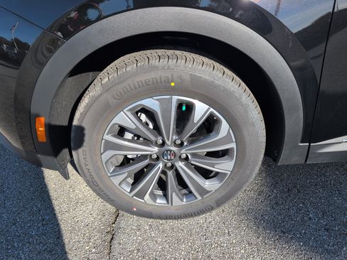 New 2026 Buick Envision Preferred image 2