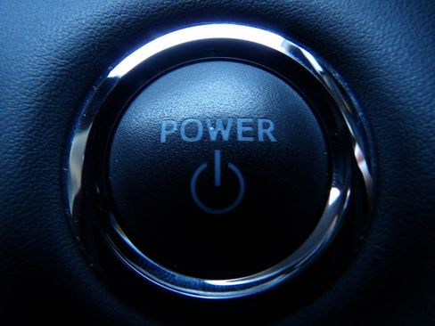 Used 2023 Toyota Highlander Bronze Edition image 21