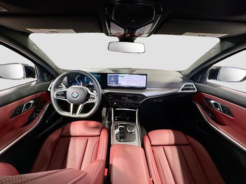 Used 2025 BMW 330i xDrive Sedan w/ M Sport Package AWD/4WD image 15