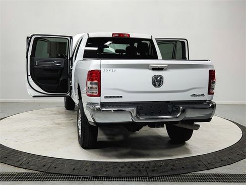 Used 2022 RAM 2500 Big Horn w/ Cold Weather Group image 14