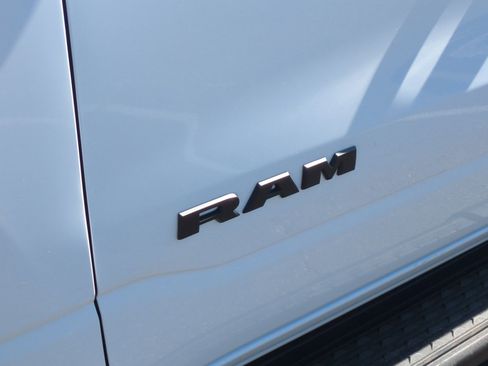 New 2026 RAM 1500 Express image 23