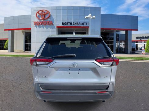 Used 2024 Toyota RAV4 LE FWD image 7