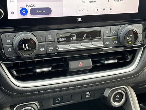 Certified 2024 Toyota Grand Highlander Limited image 27