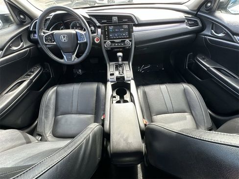 Used 2016 Honda Civic Touring image 29