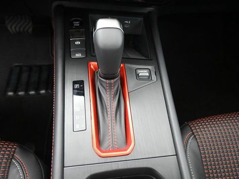 New 2026 Nissan Kicks SR image 9