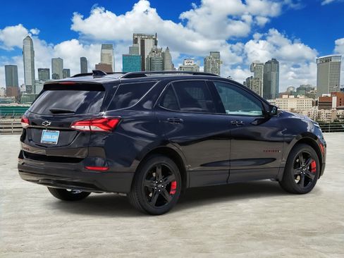 Used 2024 Chevrolet Equinox Premier FWD image 4