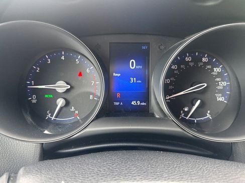 Used 2018 Toyota C-HR XLE FWD image 15