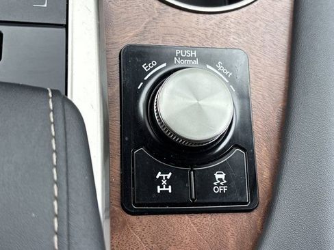 Used 2022 Lexus RX 350L Premium w/ Premium Package AWD/4WD image 44
