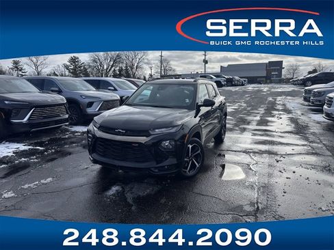 Used 2023 Chevrolet TrailBlazer RS w/ Convenience Package image 1