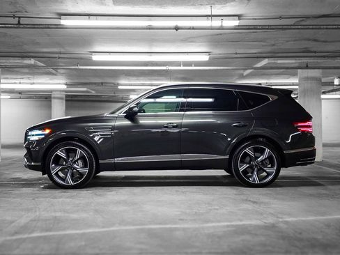 Used 2025 Genesis GV80 2.5T Prestige image 16