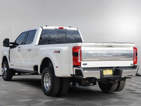Used 2025 Ford F350 King Ranch w/ Chrome Package AWD/4WD image 6