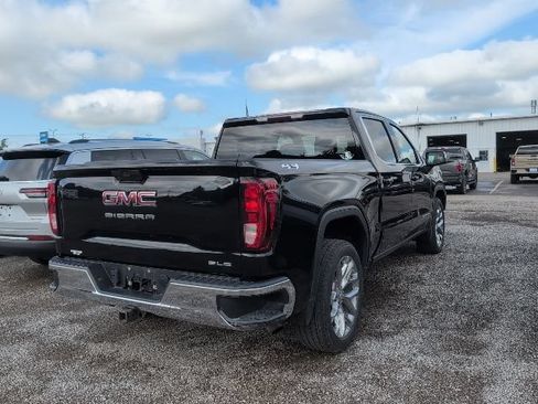 Used 2020 GMC Sierra 1500 SLE w/ SLE Value Package AWD/4WD image 4
