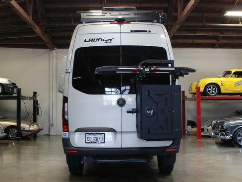 Used 2020 Mercedes-Benz Sprinter 2500 image 6