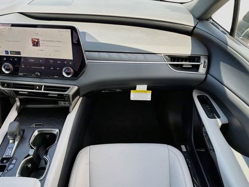 New 2026 Lexus RX 350 F Sport w/ Convenience Package AWD/4WD image 19