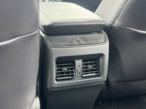 New 2026 Subaru Uncharted AWD image 39