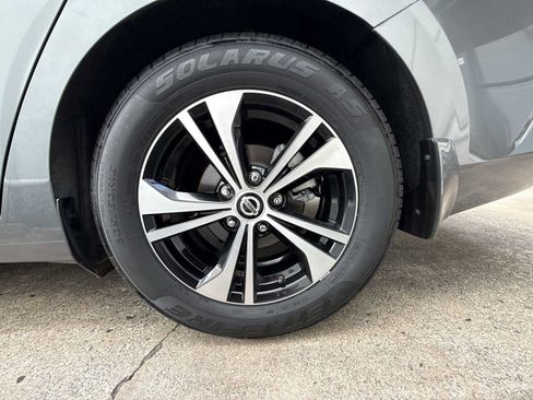 Used 2020 Nissan Sentra SV FWD image 10