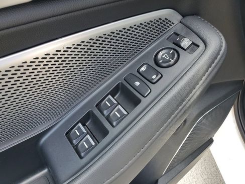 Used 2025 Acura MDX FWD image 22