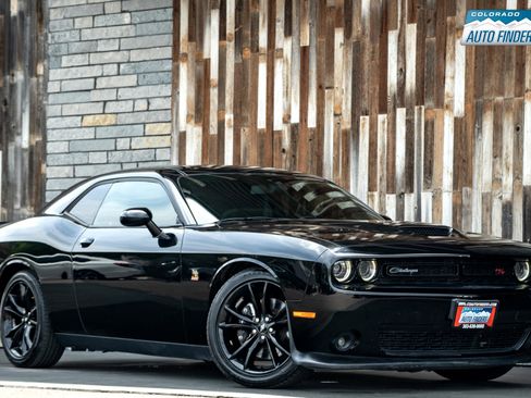 Used 2019 Dodge Challenger R/T Scat Pack w/ Plus Package image 8