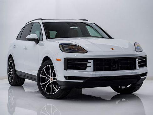 New 2026 Porsche Cayenne image 8