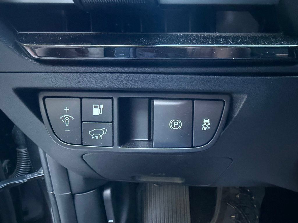 Used 2024 Kia EV6 Wind AWD/4WD image 22