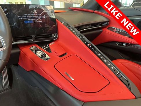 Used 2025 Chevrolet Corvette Stingray Preferred Conv w/ Stealth Interior Trim Package image 21