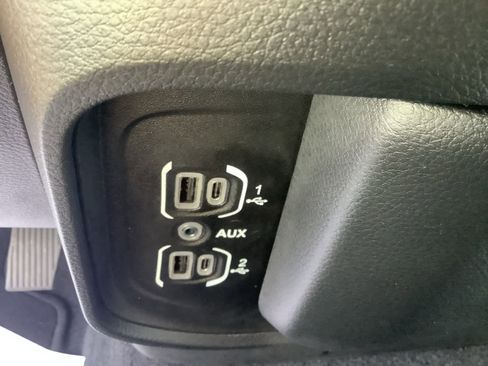 Used 2025 RAM 1500 Big Horn image 31