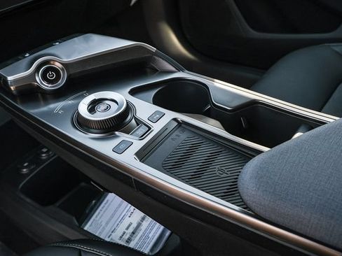 New 2024 Kia EV6 Light RWD image 22