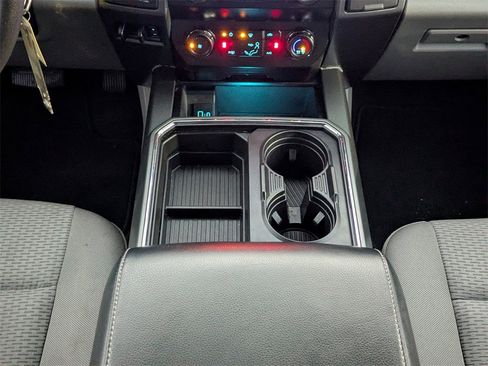 Used 2022 Ford F250 XLT w/ XLT Premium Package image 19
