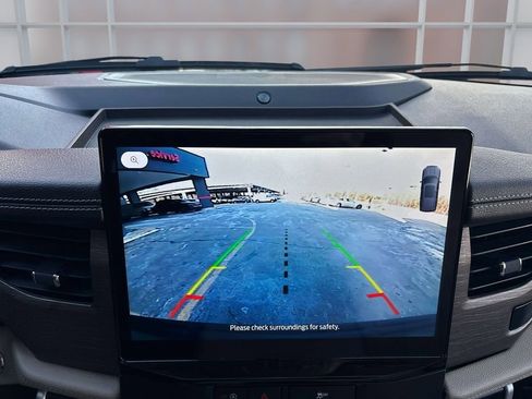 Used 2024 Ford Expedition Max Limited image 28