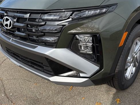 New 2026 Hyundai Tucson SE image 9