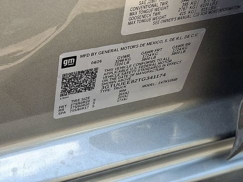 New 2026 GMC Sierra 1500 AT4 w/ AT4 Premium Package AWD/4WD image 14