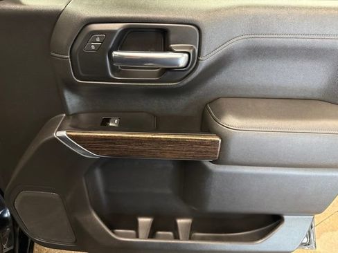 Used 2019 GMC Sierra 1500 SLE w/ SLE Value Package AWD/4WD image 26