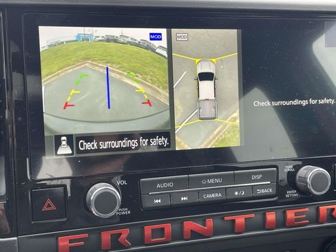 Used 2026 Nissan Frontier PRO-4X image 16