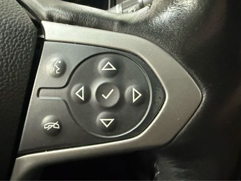 Used 2019 Chevrolet Colorado ZR2 w/ ZR2 Dusk Special Edition AWD/4WD image 19