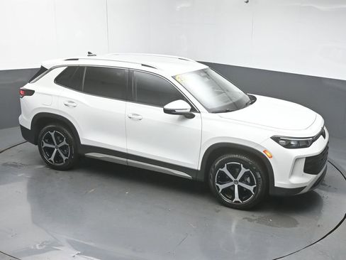 Certified 2025 Volkswagen Tiguan SE image 42