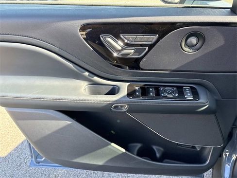 New 2026 Lincoln Aviator Reserve image 21