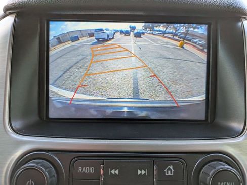 Used 2016 GMC Yukon SLE w/ Convenience Package image 17