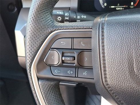 Used 2024 Toyota Tacoma TRD Off-Road image 20