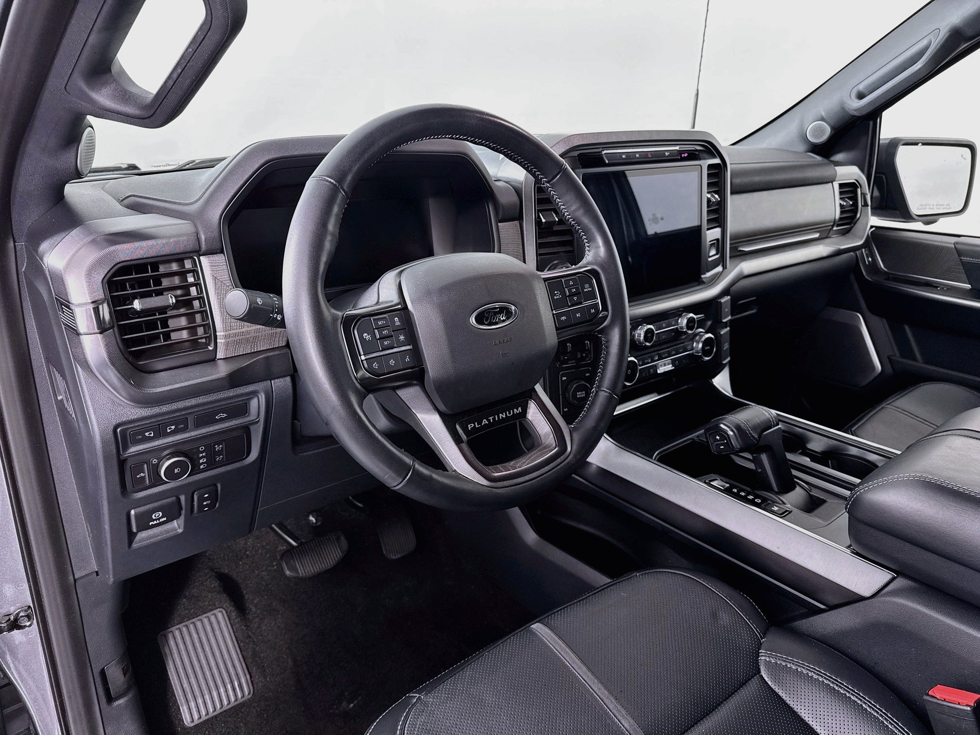 Used 2022 Ford F150 Platinum w/ Equipment Group 701A High AWD/4WD image 9