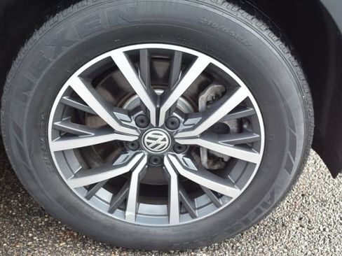 Used 2021 Volkswagen Tiguan S AWD/4WD image 42