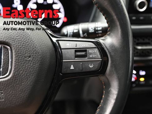 Used 2025 Honda HR-V Sport image 16