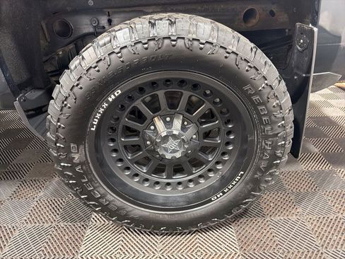 Used 2017 Chevrolet Silverado 1500 LT w/ All Star Edition image 30