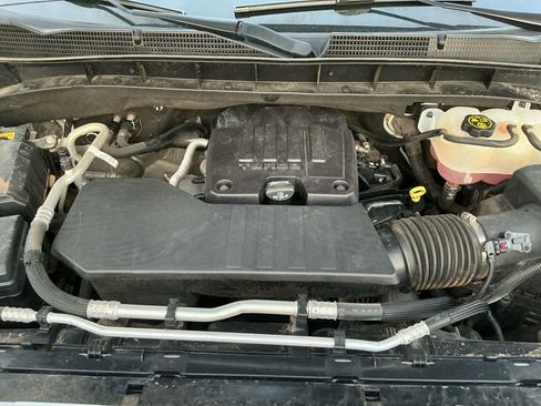 Used 2023 GMC Sierra 1500 Elevation image 25