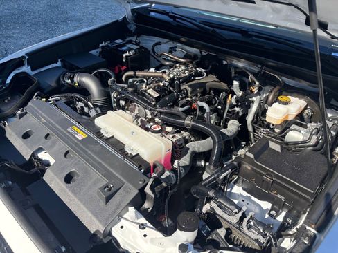 Used 2025 Toyota Tacoma TRD Off-Road image 28