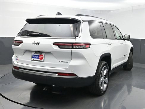 Used 2022 Jeep Grand Cherokee L Limited image 46