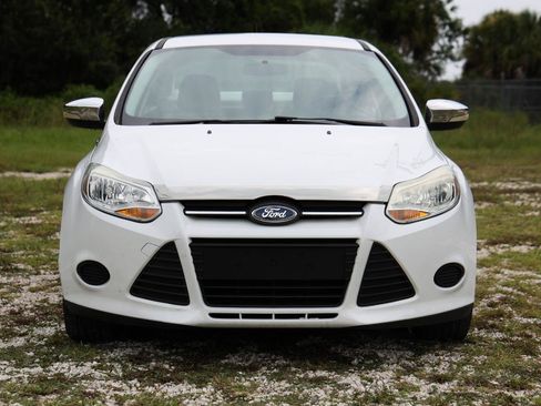 Used 2014 Ford Focus SE FWD image 17